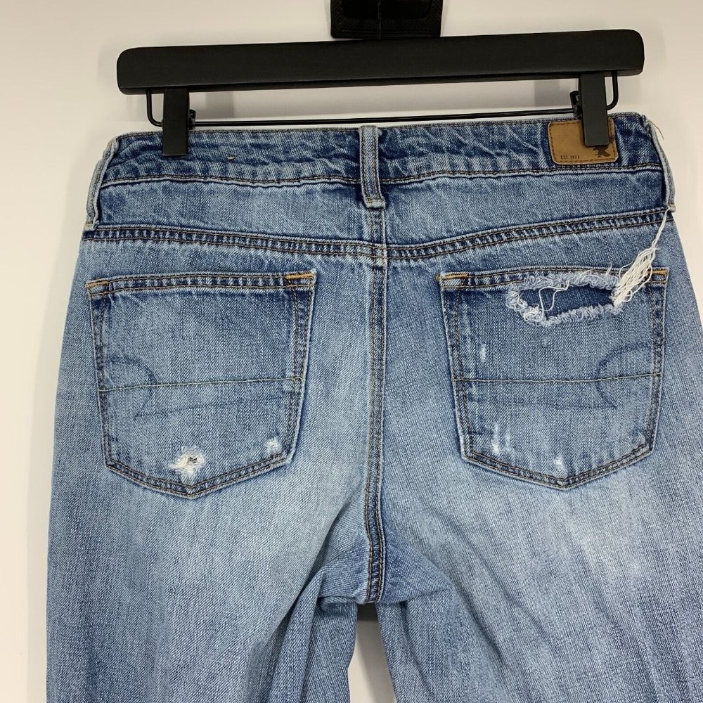 American Eagle Jeans Boy Crop Button Fly Blue Distressed Denim - Picture 9 of 12